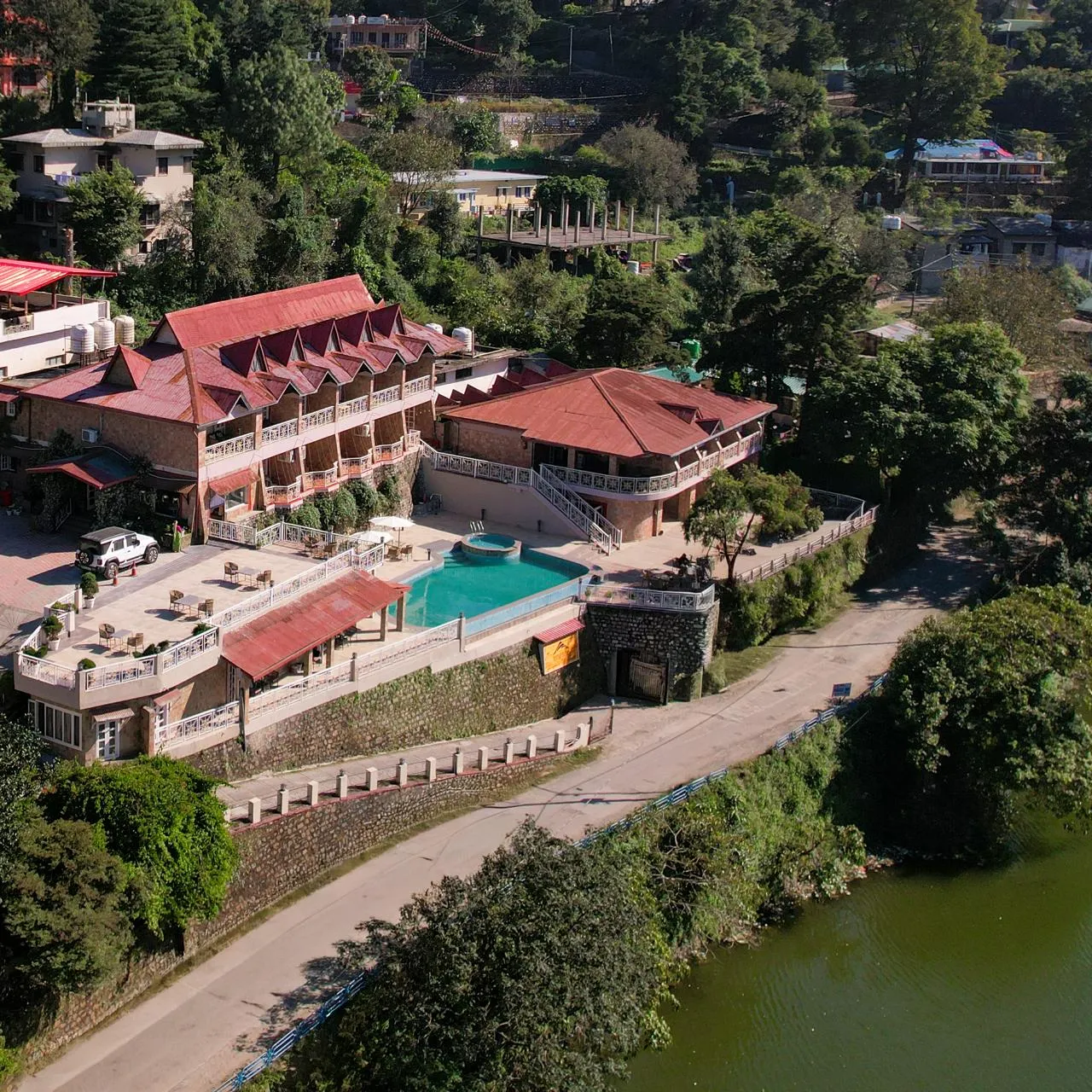Destination wedding venue on Bhimtal Lake Uttarakhand
